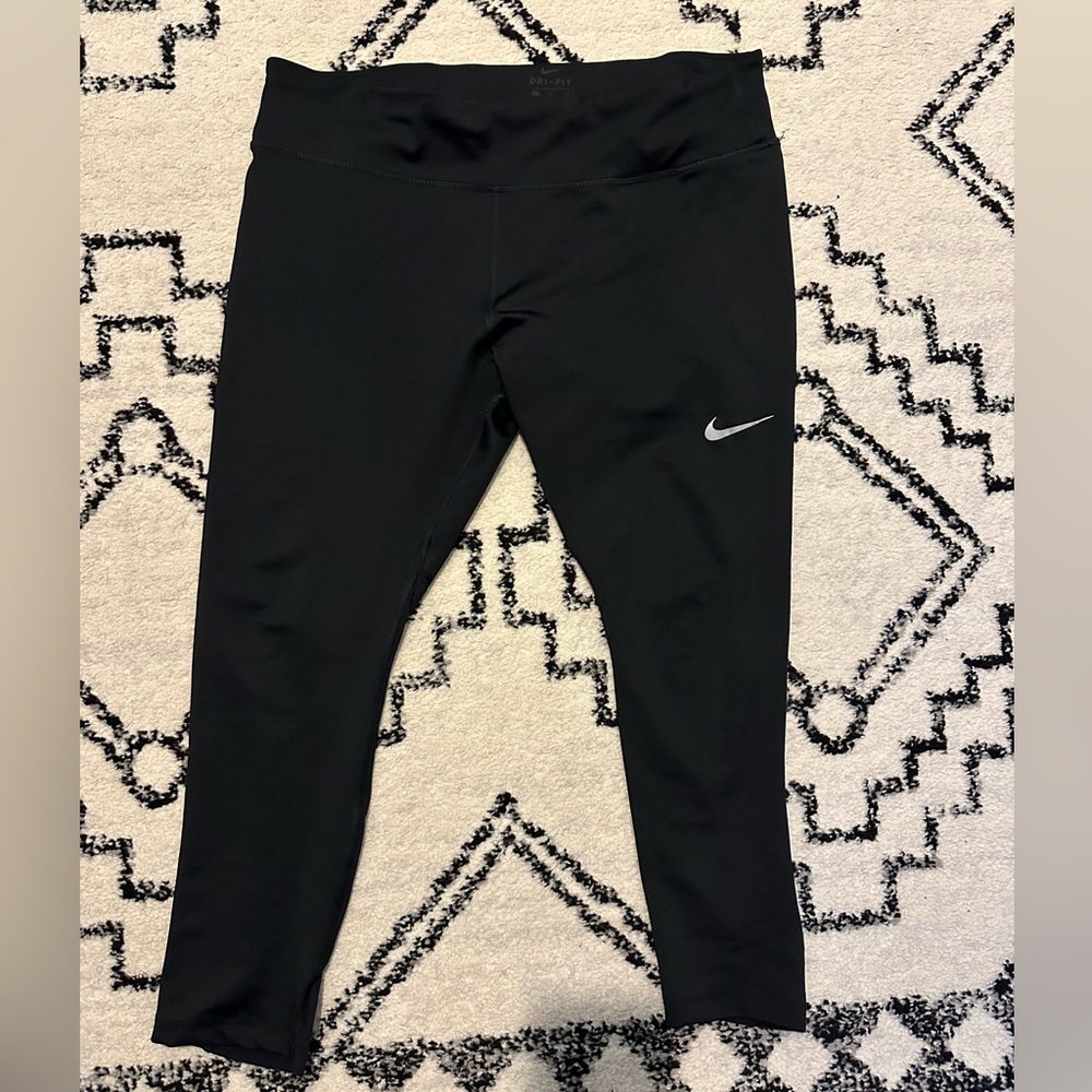 Nike Women’s Black Leggings